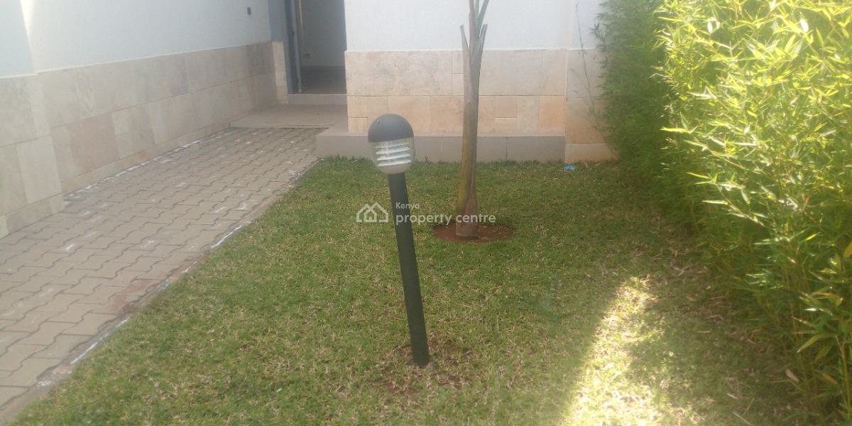 Five (5) Bedroom All Ensuite New and Modern Townhouse, Mugumo Road, Lavington, Lavington, Nairobi, Townhouse for Rent