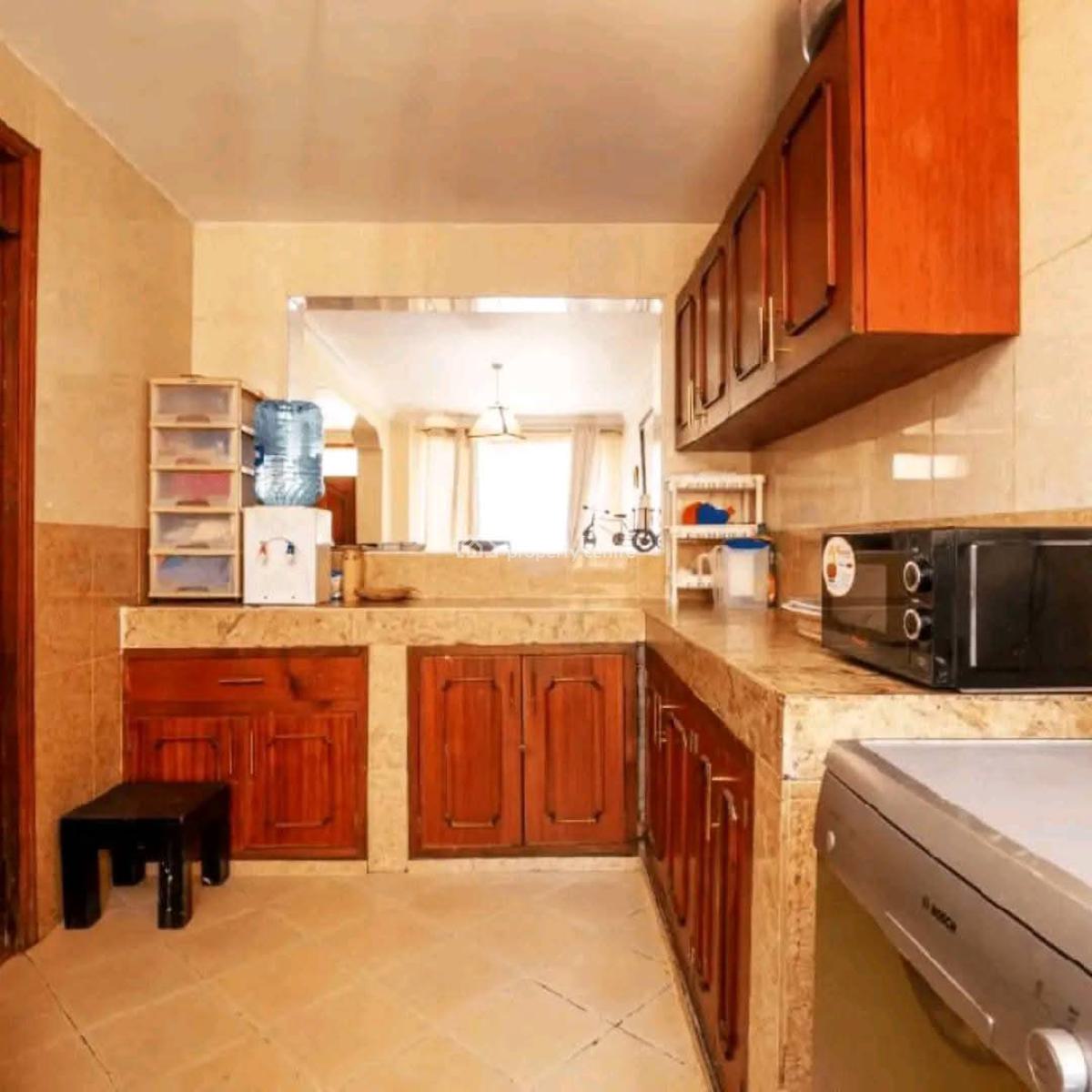 5 Bedroom House, Langata, Mugumo-ini (langata), Nairobi, Townhouse for Sale