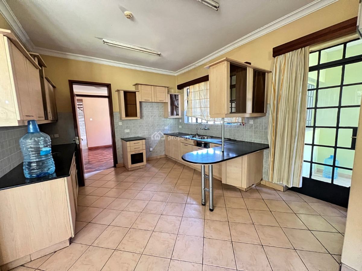 Stunning 5-bedroom All-ensuite Villa in Gated Community, Near Hillcrest, Karen, Nairobi, House for Rent