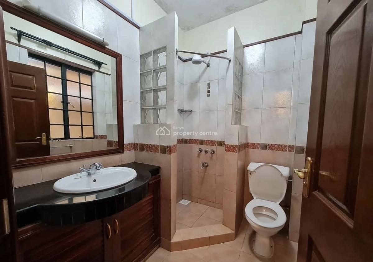 Luxury 4 Bedroom Duplex  Townhouse with Dsq, Kilimani, Nairobi, House for Rent