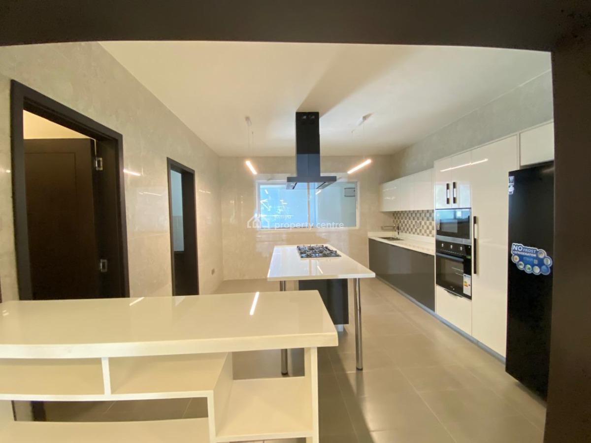 Spacious 3 Bedroom Apartment + Dsq in Riverside, Westlands, Nairobi, Apartment for Rent