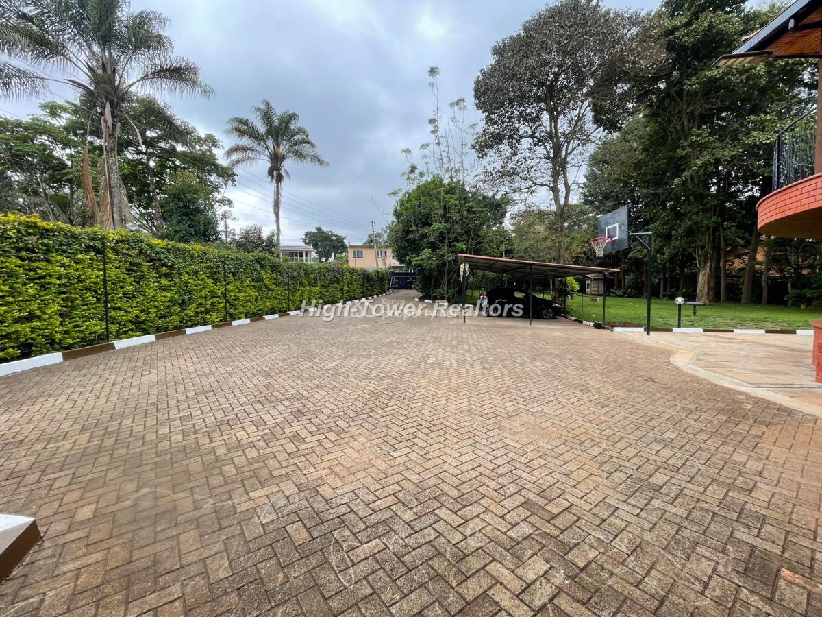 The Lush-wood Residence, Karen, Nairobi, House for Rent