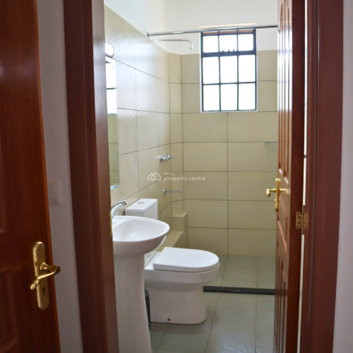 4 Bedroom Maisonette in Ruiru, Murera Coffee Highway, Ruiru, Kiambu, Townhouse for Rent