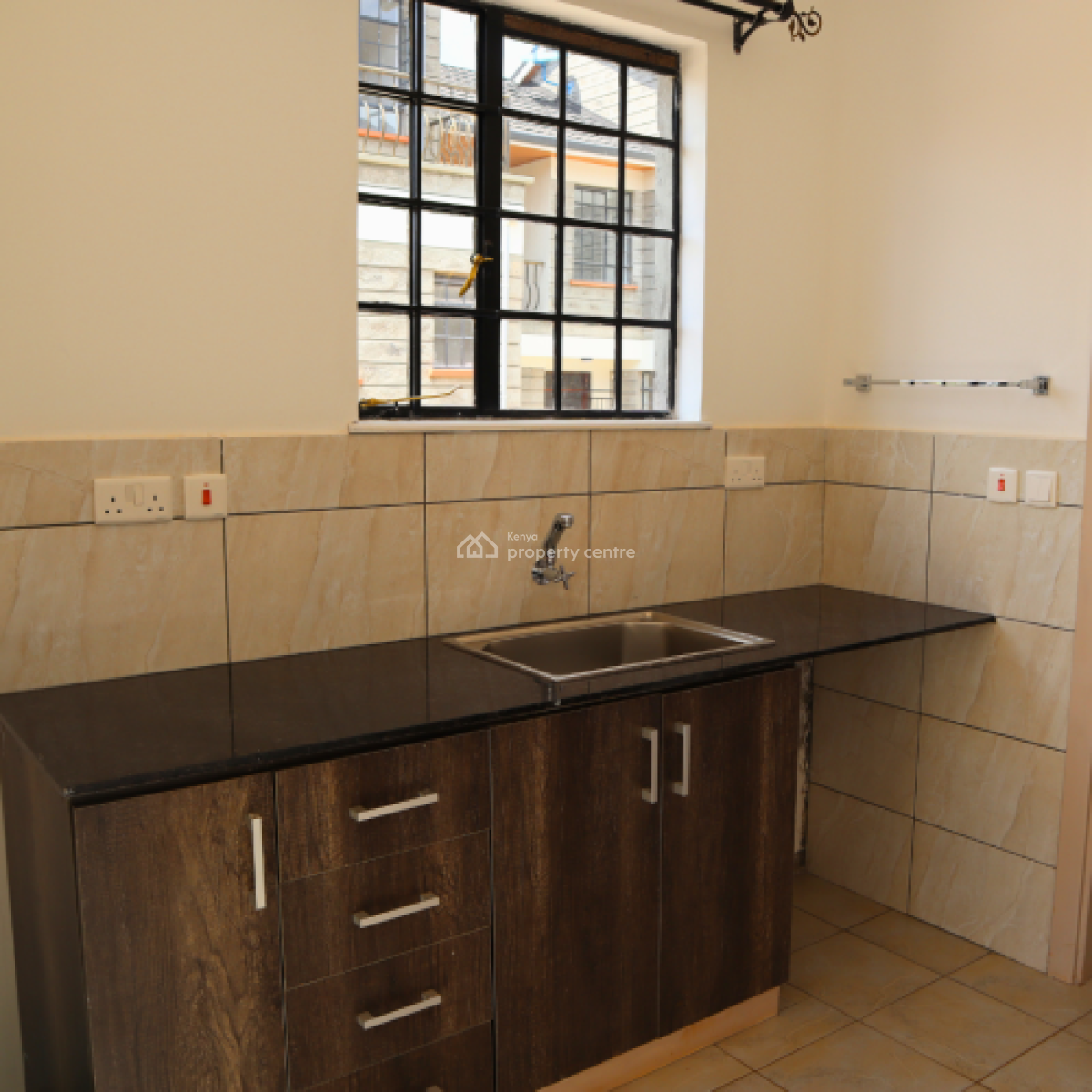 4 Bedroom Maisonette in Ruiru, Murera Coffee Highway, Ruiru, Kiambu, Townhouse for Rent