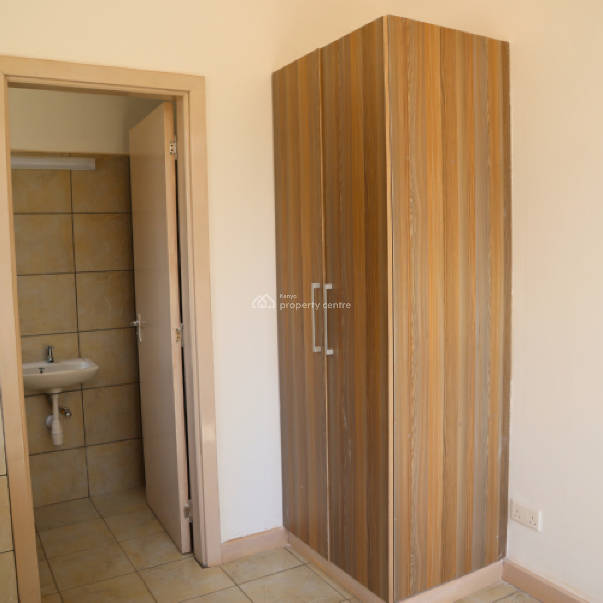 4 Bedroom Maisonette in Ruiru, Murera Coffee Highway, Ruiru, Kiambu, Townhouse for Rent