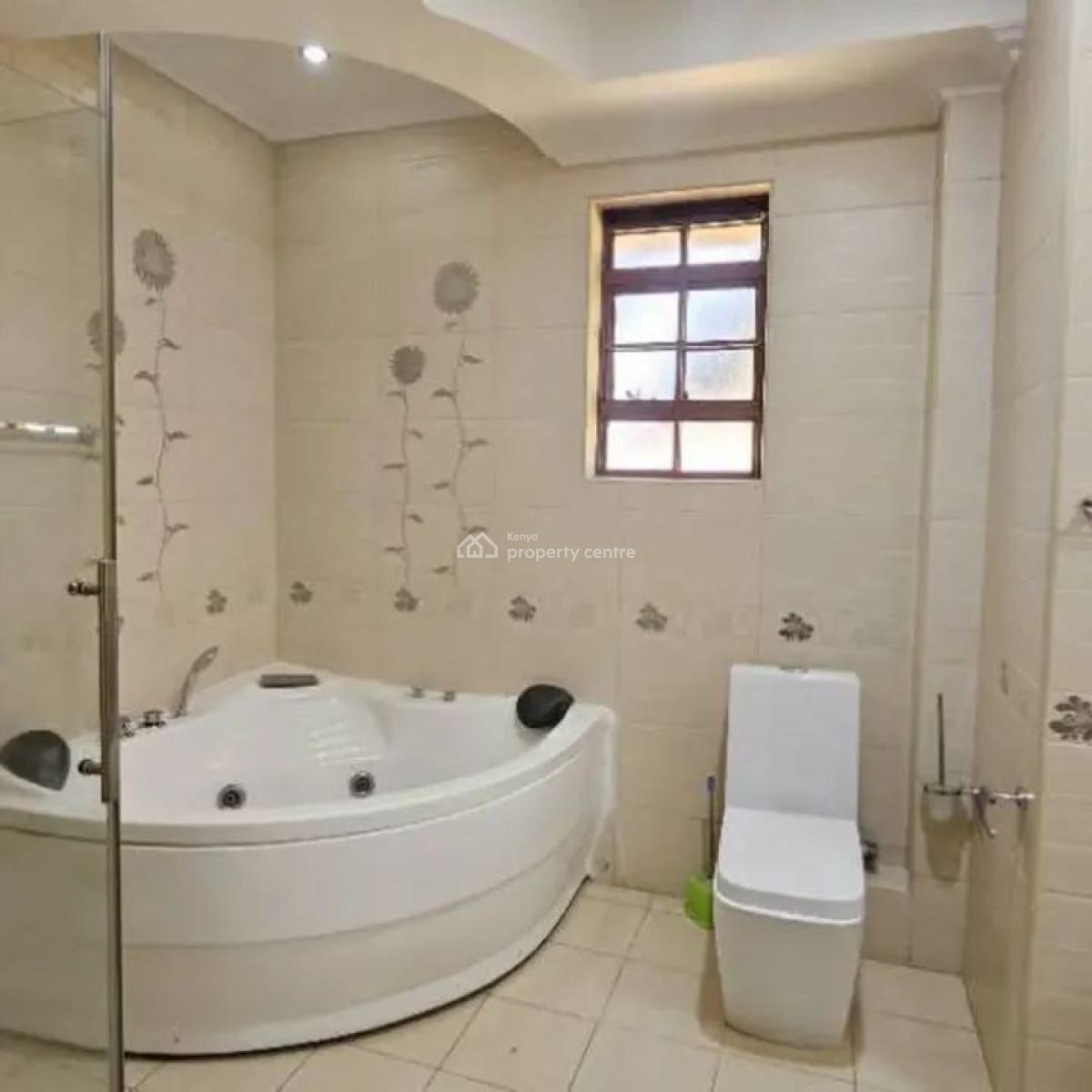 Executive 5-bedroom All-ensuite House for  in Runda, Nairobi, Runda, Runda, Westlands, Nairobi, Townhouse for Sale