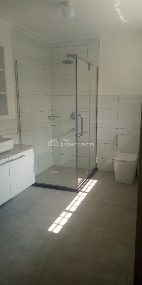 Three (3) Bedroom Spacious and Master Ensuite Townhouse with Extras, Kilimani, Near Yaya Center, Kilimani, Nairobi, Townhouse for Rent