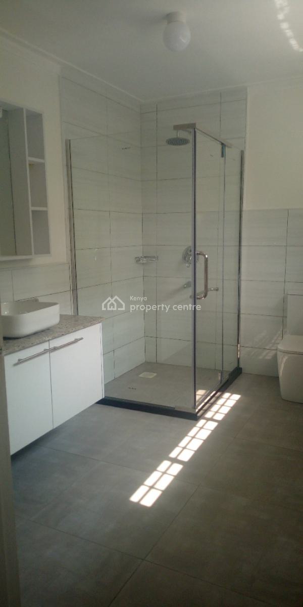Three (3) Bedroom Spacious and Master Ensuite Townhouse with Extras, Kilimani, Near Yaya Center, Kilimani, Nairobi, Townhouse for Rent