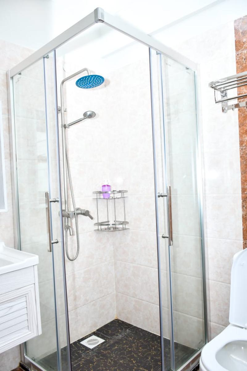 Executive 3-bedroom Penthouse with Servants Quarters, Denis Pritt Road, Kilimani, Nairobi, Apartment for Rent