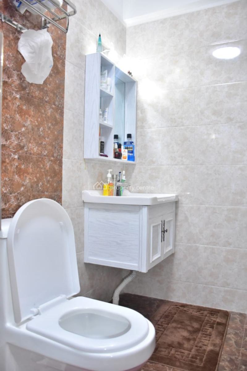 Executive 3-bedroom Penthouse with Servants Quarters, Denis Pritt Road, Kilimani, Nairobi, Apartment for Rent