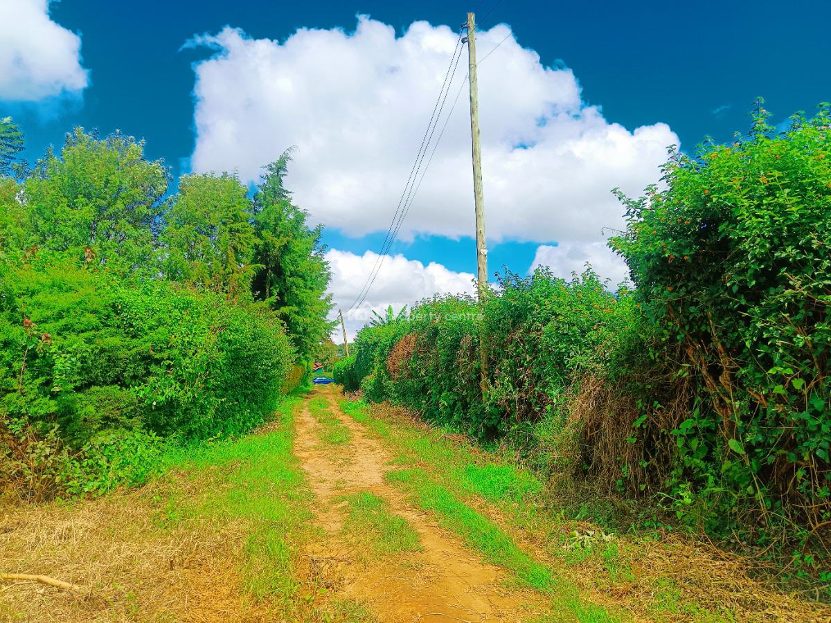 Ready to Build Residential Plot Available!, Gikambura, Kikuyu, Kiambu, Residential Land for Sale
