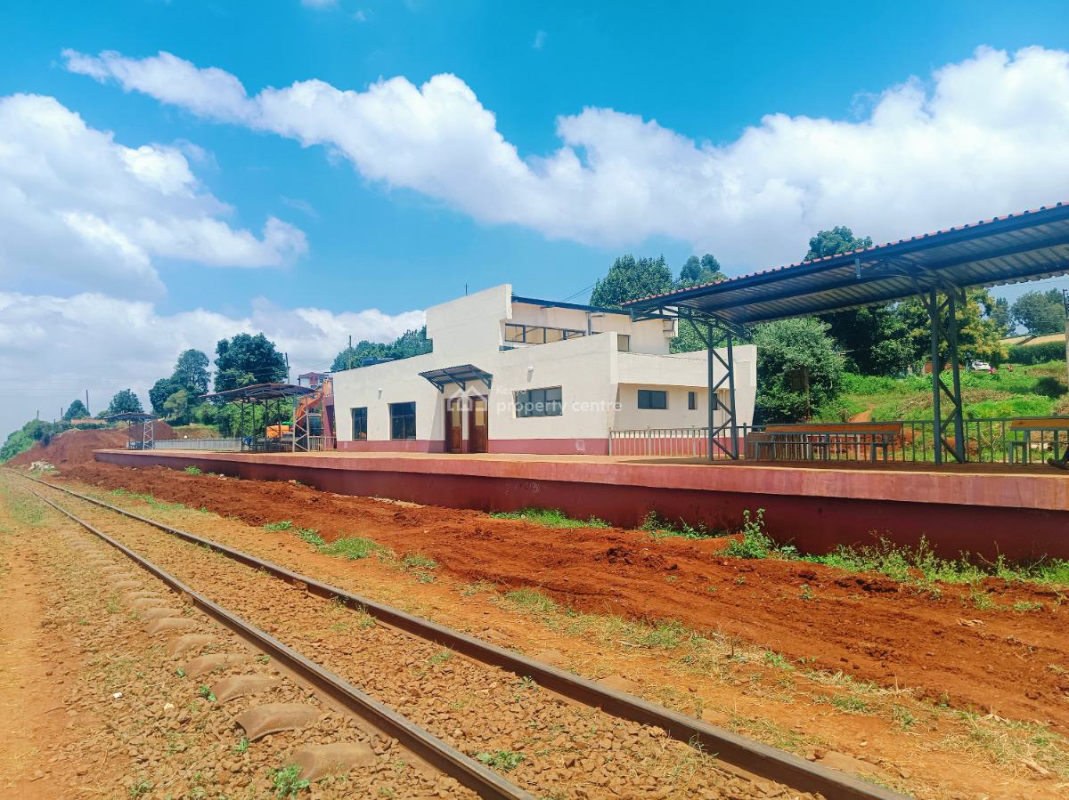 Fully-serviced ¼ -acre Plot for Apartment Development!, Green Garden Main School Neighborhood, Kikuyu, Kiambu, Residential Land for Sale