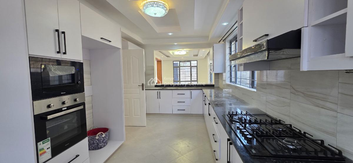 4 Bedroom House with Dsq  in Mugutha,ruiru, Mugutha, Ruiru, Kiambu, Townhouse for Sale