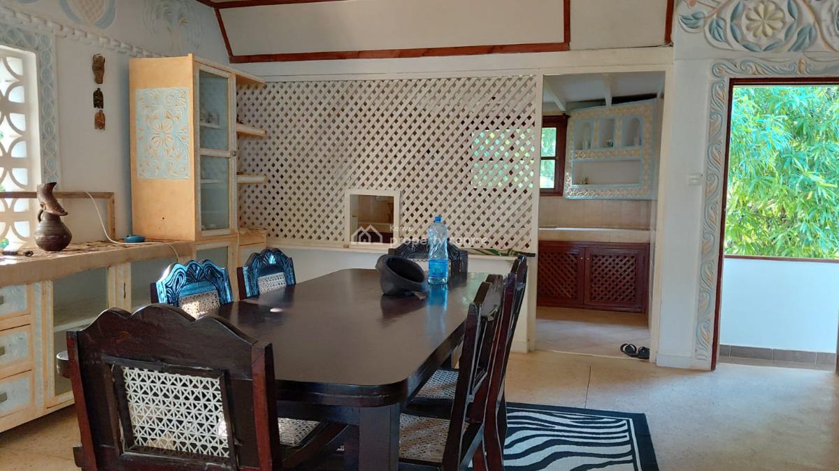 Exquisite 2-story 4-bedroom Home in Watamu -- Kes 28,000,000, Watamu, Kilifi, House for Sale