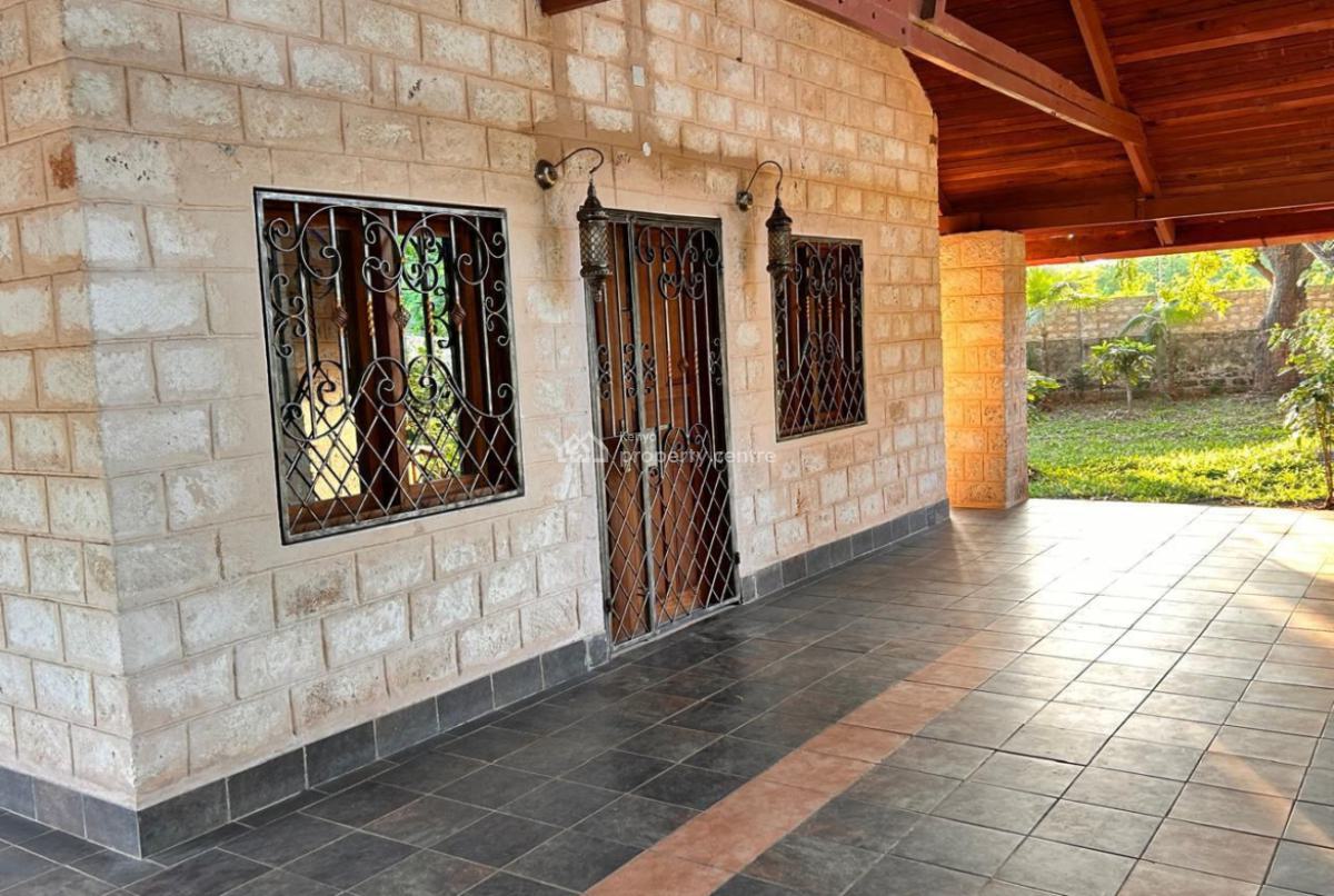 Luxury 3-bedroom Bungalows Short-stay in Kilifi, Bofa Beach, Mtwapa, Kilifi, House Short Let
