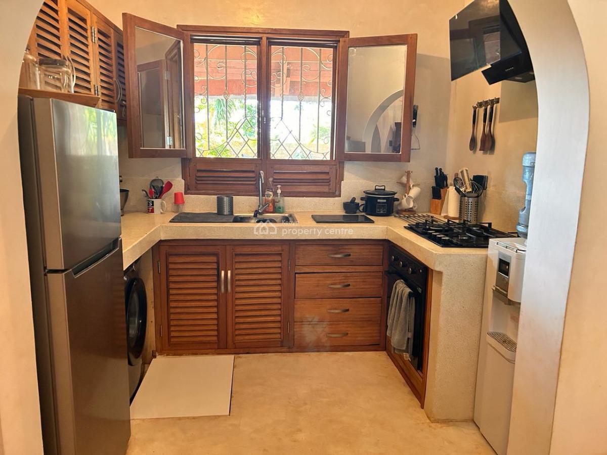 Luxury 3-bedroom Bungalows Short-stay in Kilifi, Bofa Beach, Mtwapa, Kilifi, House Short Let