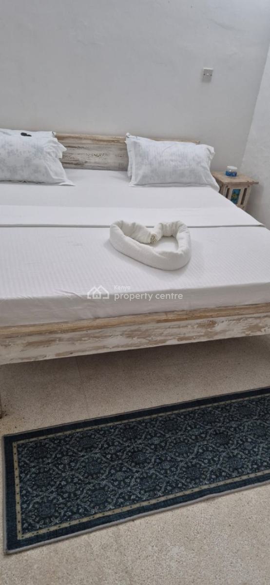 Fully Furnished 2-bedroom Short Stay Apartment in Savannah Residence,, Savannah Residence, Malindi Town, Kilifi, Apartment Short Let