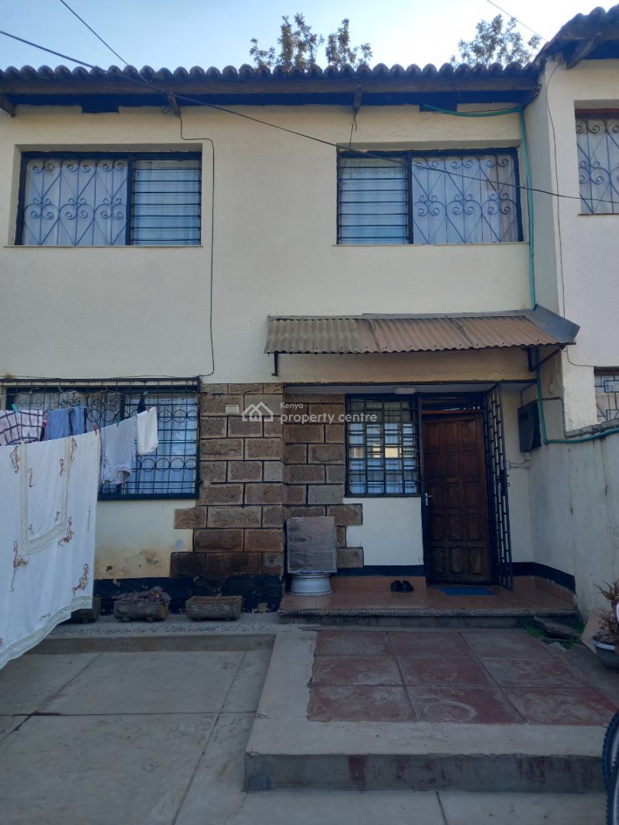 3 Bedrooms Semi-detached Maisonette + Ensuite Dsq, Magiwa Estate ,ngumo, Nairobi Central, Nairobi, Semi-detached Duplex for Sale