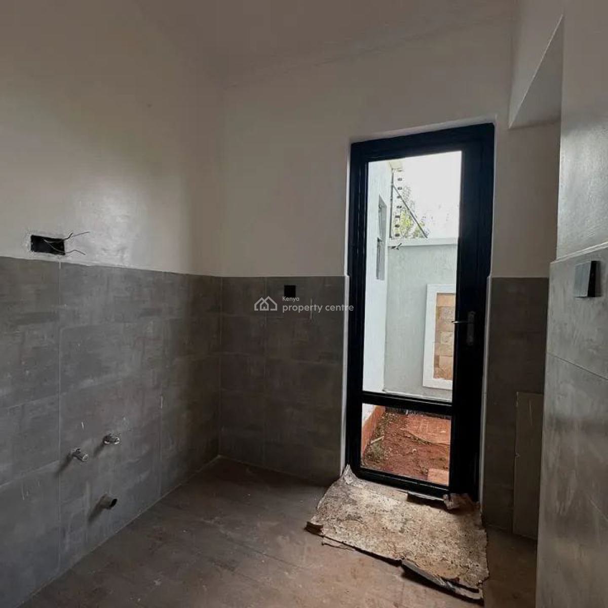 5 Bedroom Maisonette  in Ruiru, Ruiru, Ruiru, Kiambu, Townhouse for Sale