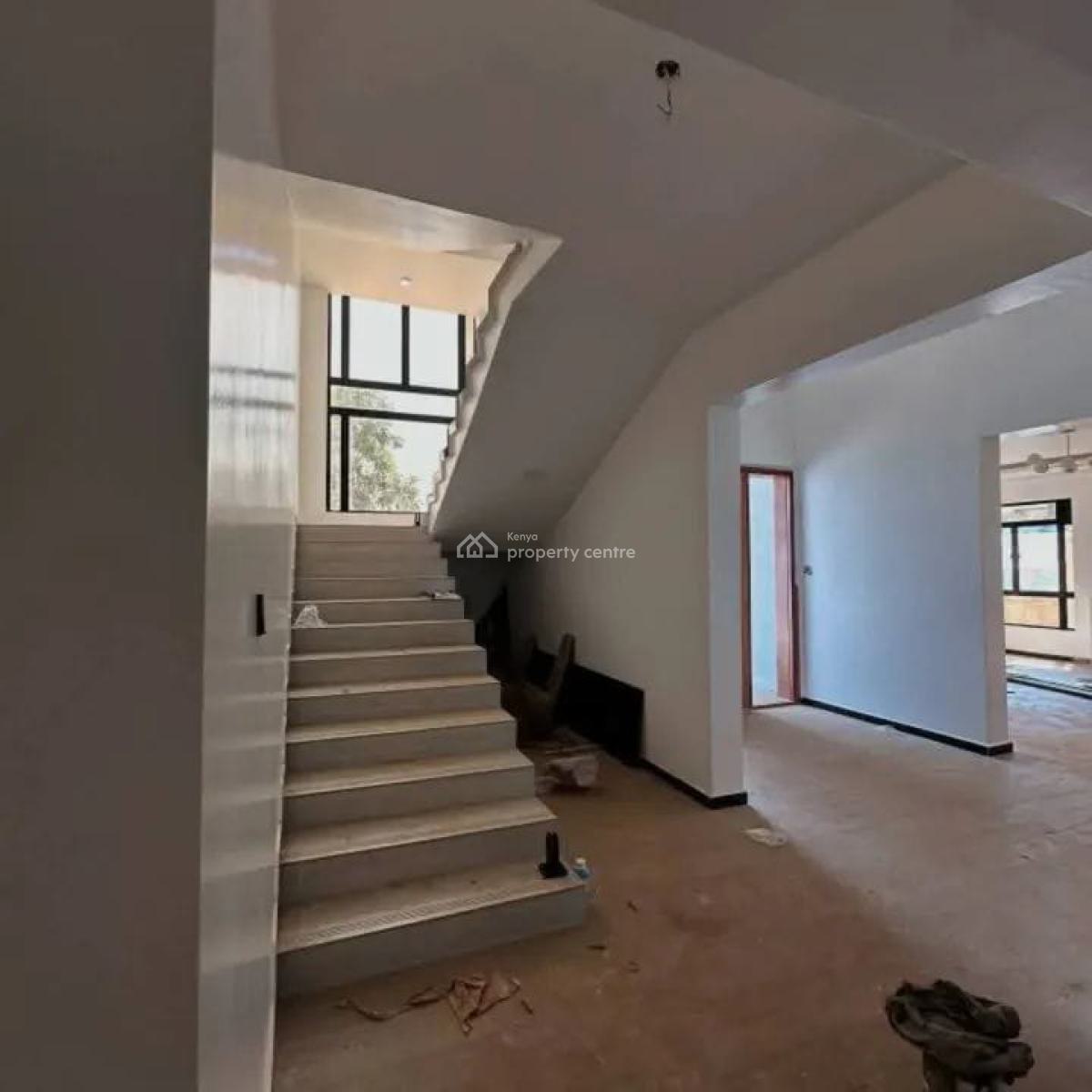 5 Bedroom Maisonette  in Ruiru, Ruiru, Ruiru, Kiambu, Townhouse for Sale