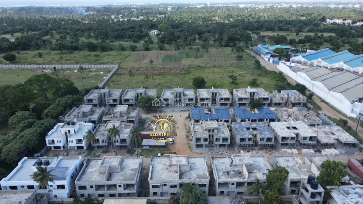 Modern Secure Family Friendly 3 Bedroom Villa in a Gated Community, Kanamai, Mtwapa, Kilifi, House for Sale