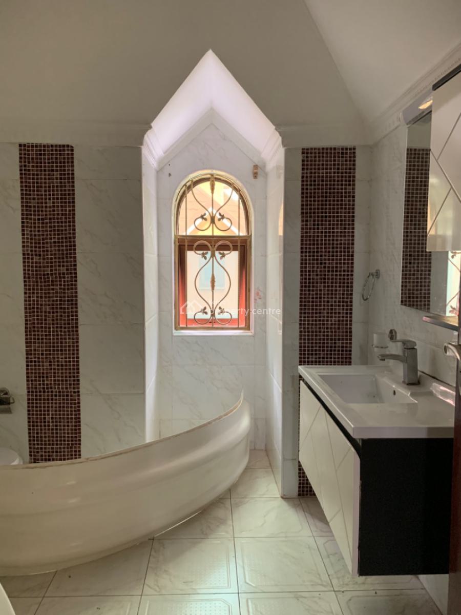 5 Bedroom Villa All Ensuite with Dsq, Kileleshwa, Nairobi, House for Rent