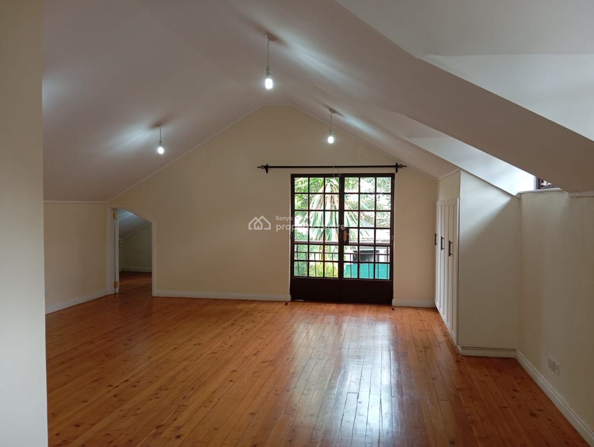 Amazing 5bedroom Home All Ensuite with Dsq on 3quarters Acre in Karen., Karen, Nairobi, House for Sale