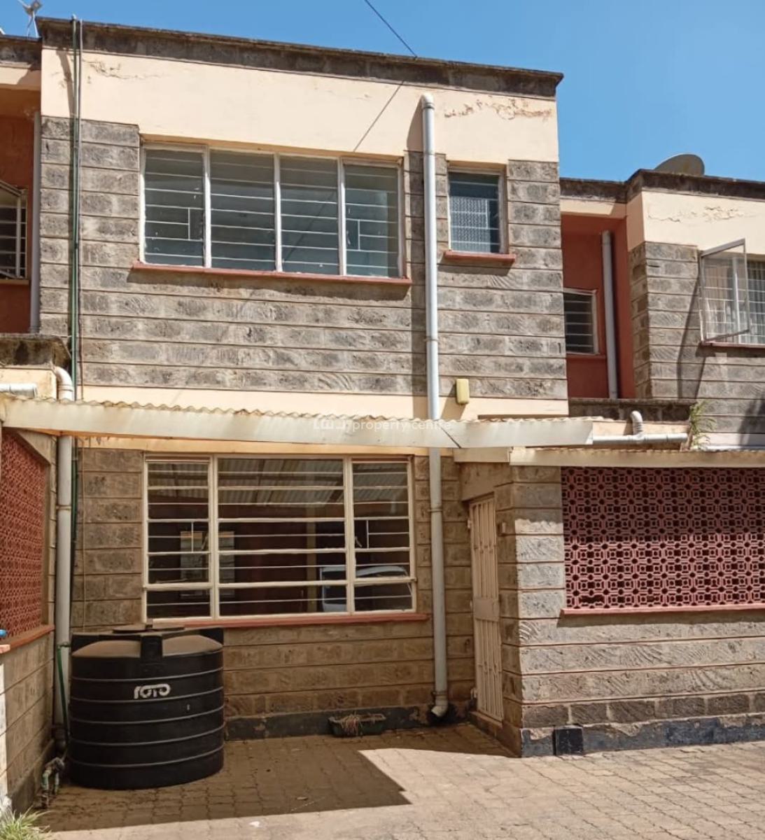 Magnificent 4bedroom Townhouse All Ensuite Plus Dsq in Kilimani., Kilimani, Nairobi, House for Sale