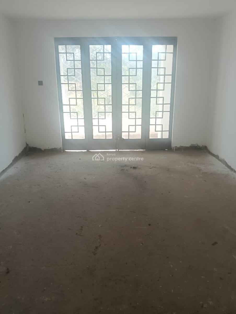 Beautiful 4bedroom Maisonette All Ensuite on Eighth in Kikuyu., 200m From Tarmac, Kikuyu, Kiambu, House for Sale