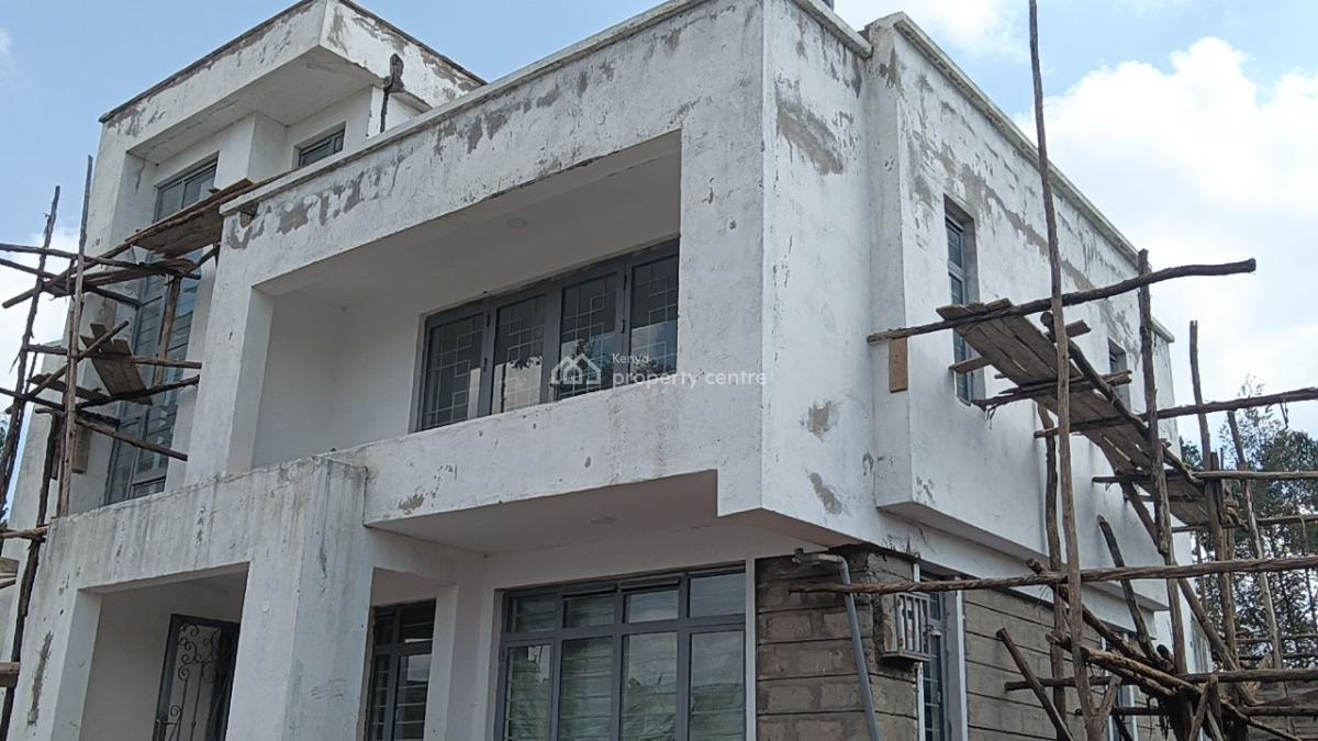 Beautiful 4bedroom Maisonette All Ensuite on Eighth in Kikuyu., 200m From Tarmac, Kikuyu, Kiambu, House for Sale