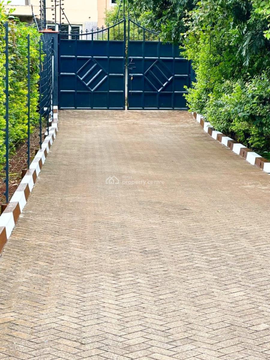 Luxurious 4-bedroom Home -- Half Acre Gem!, Windy Ridge, Karen, Nairobi, Townhouse for Rent