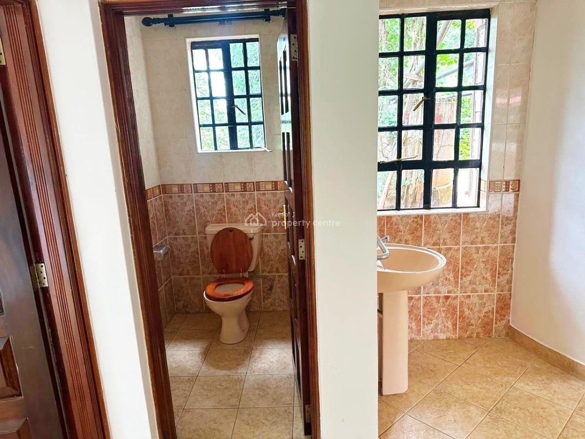 Luxurious 4-bedroom Home -- Half Acre Gem!, Windy Ridge, Karen, Nairobi, Townhouse for Rent
