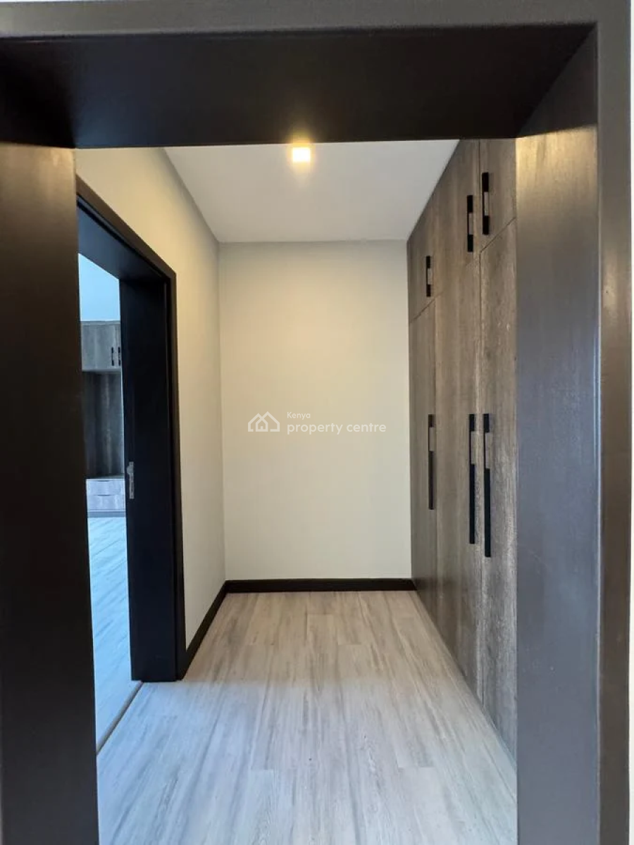 Newly 2 Bedroom Apartment with Dsq in Riverside., Riverside, Westlands, Nairobi, Apartment for Sale