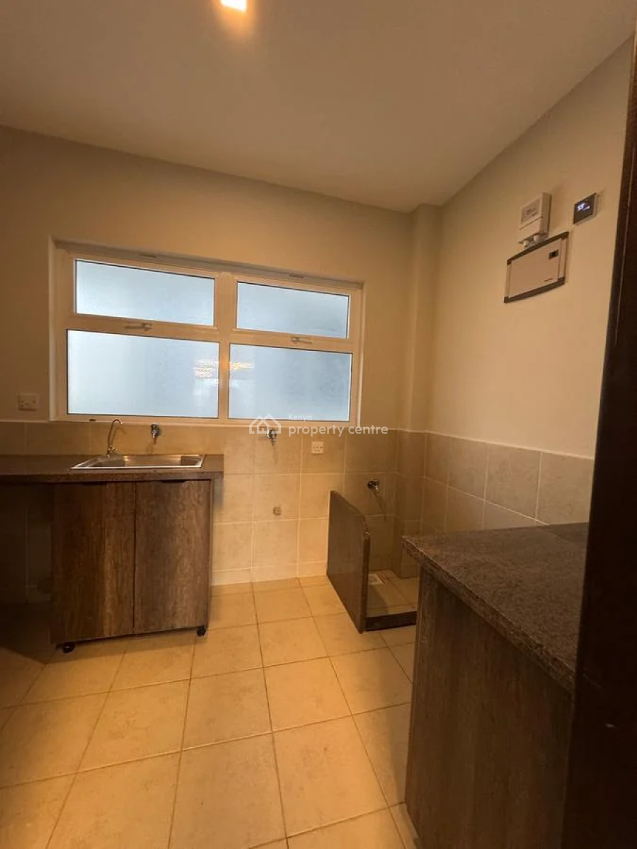 Newly 2 Bedroom Apartment with Dsq in Riverside., Riverside, Westlands, Nairobi, Apartment for Sale