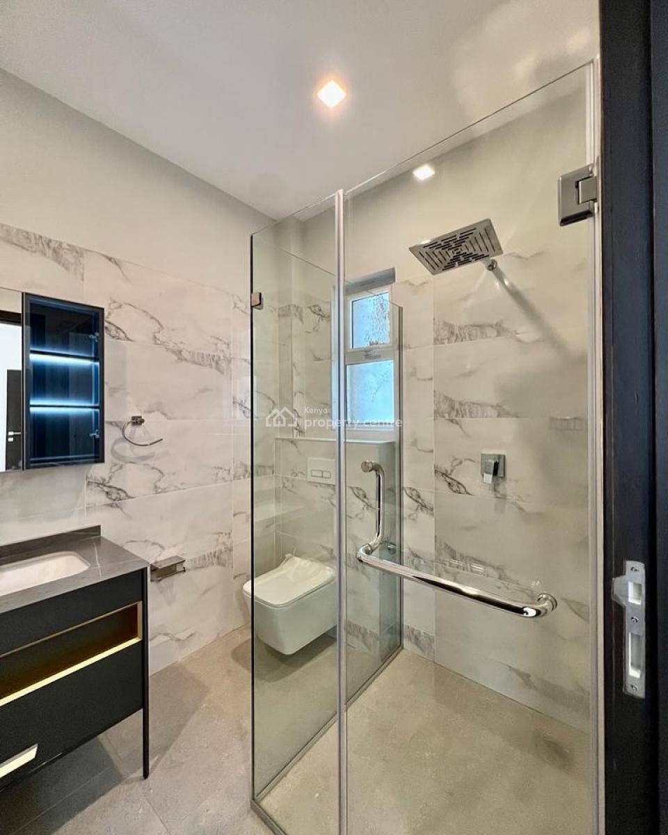 New 3 Bedroom Apartment Ensuite with Dsq in Riverside., Riverside, Westlands, Nairobi, Apartment for Sale