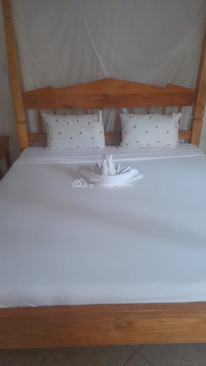 Exquisite 4-bedroom Ensuite Villa with Pool for Short Stay in Watamu., Watamu, Watamu, Kilifi, House Short Let