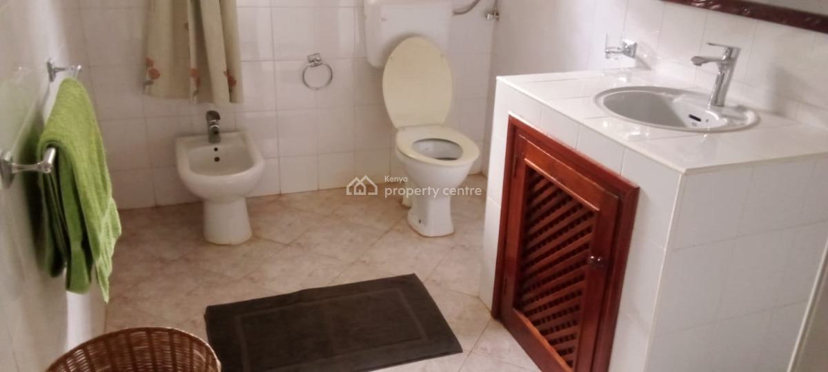 Exquisite 4-bedroom Ensuite Villa with Pool for Short Stay in Watamu., Watamu, Watamu, Kilifi, House Short Let