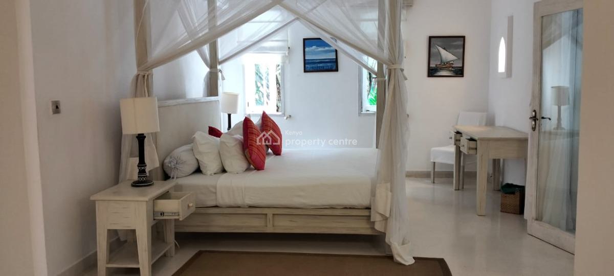 Luxury 4-bed Beachfront Villa, Medina Palms, Watamu --- Kes 102m, Medina Palms, Watamu, Kilifi, House for Sale
