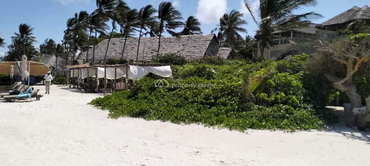 Luxury 4-bed Beachfront Villa, Medina Palms, Watamu --- Kes 102m, Medina Palms, Watamu, Kilifi, House for Sale
