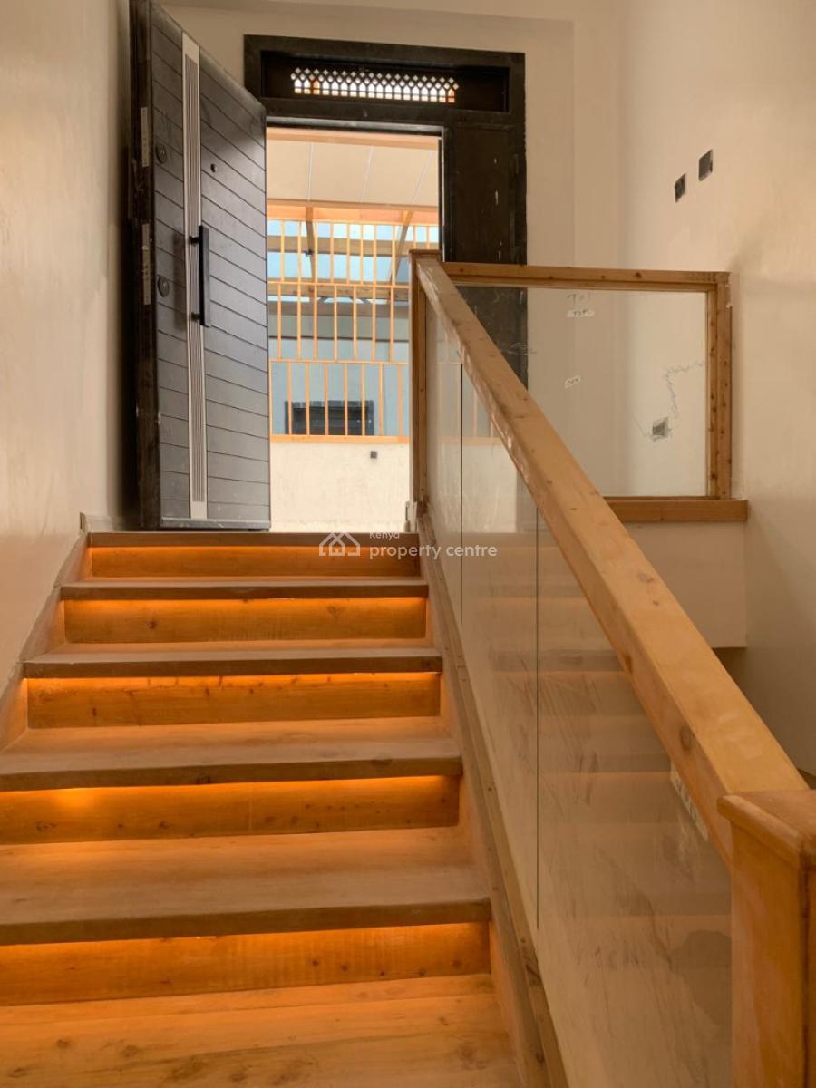 5 Bedroom Triplex Apartment with a Dsq, Kilimani, Nairobi, Apartment for Rent