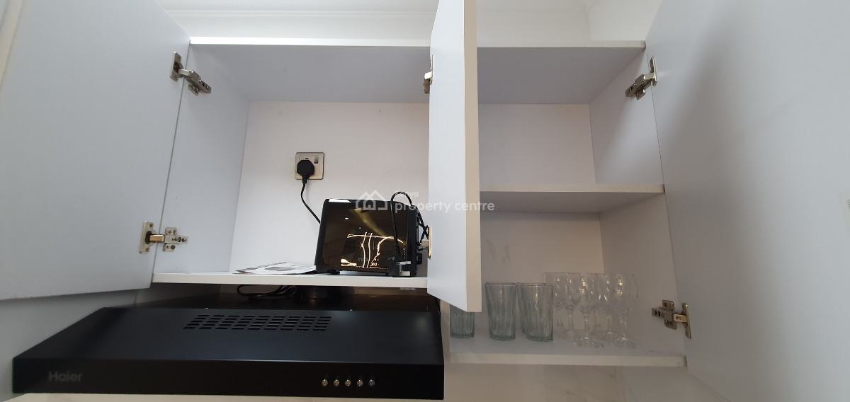 2-bedroom All En-suite Furnished Apartment, Sports Rd, Westlands, Westlands, Nairobi, Apartment for Rent