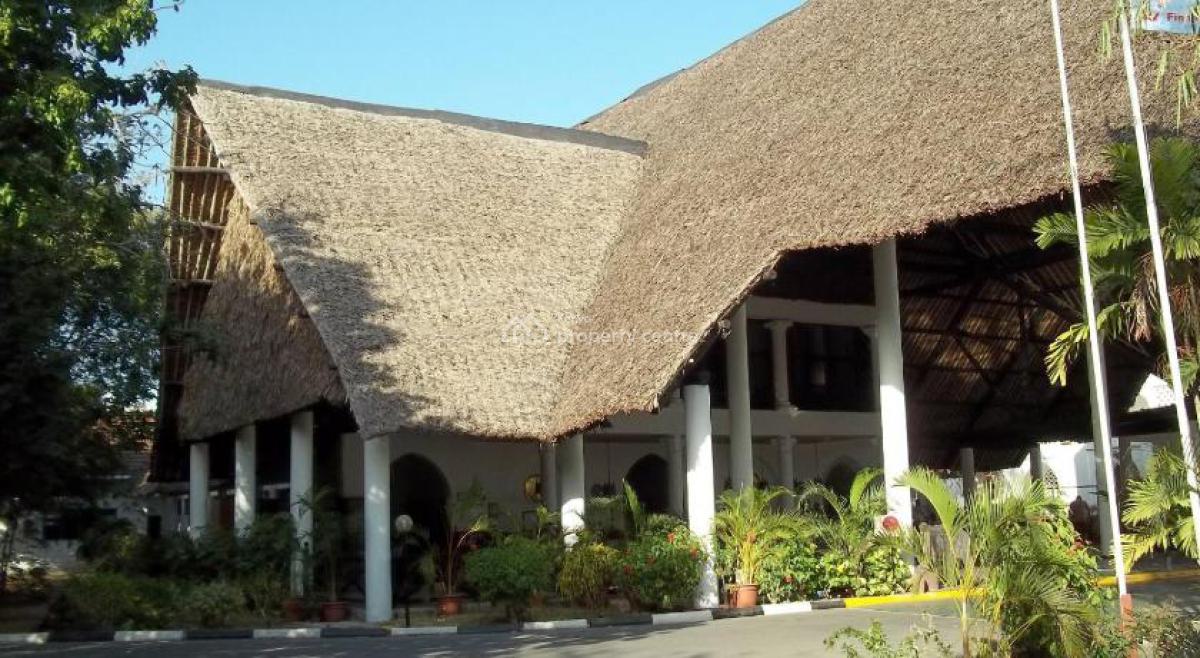 4 Star Beach Hotel with 191 Rooms in Diani Beach-kenyan Coast 4b, Ukunda Diani Kwale, Ukunda, Kwale, Hotel / Guest House for Sale