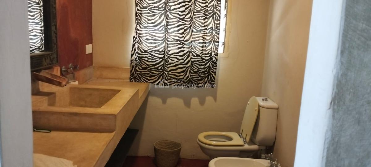 Moroccan-style, Fully Furnished Beachfront Villa in Malindi, Silversands Beach, Malindi Town, Kilifi, House for Sale