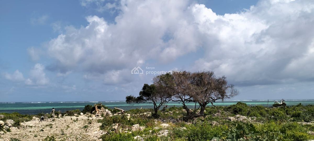 Prime One-acre Beach Plot for in Watamu Near The One Bay Watamu, Near One Bay, Watamu, Kilifi, Land for Sale