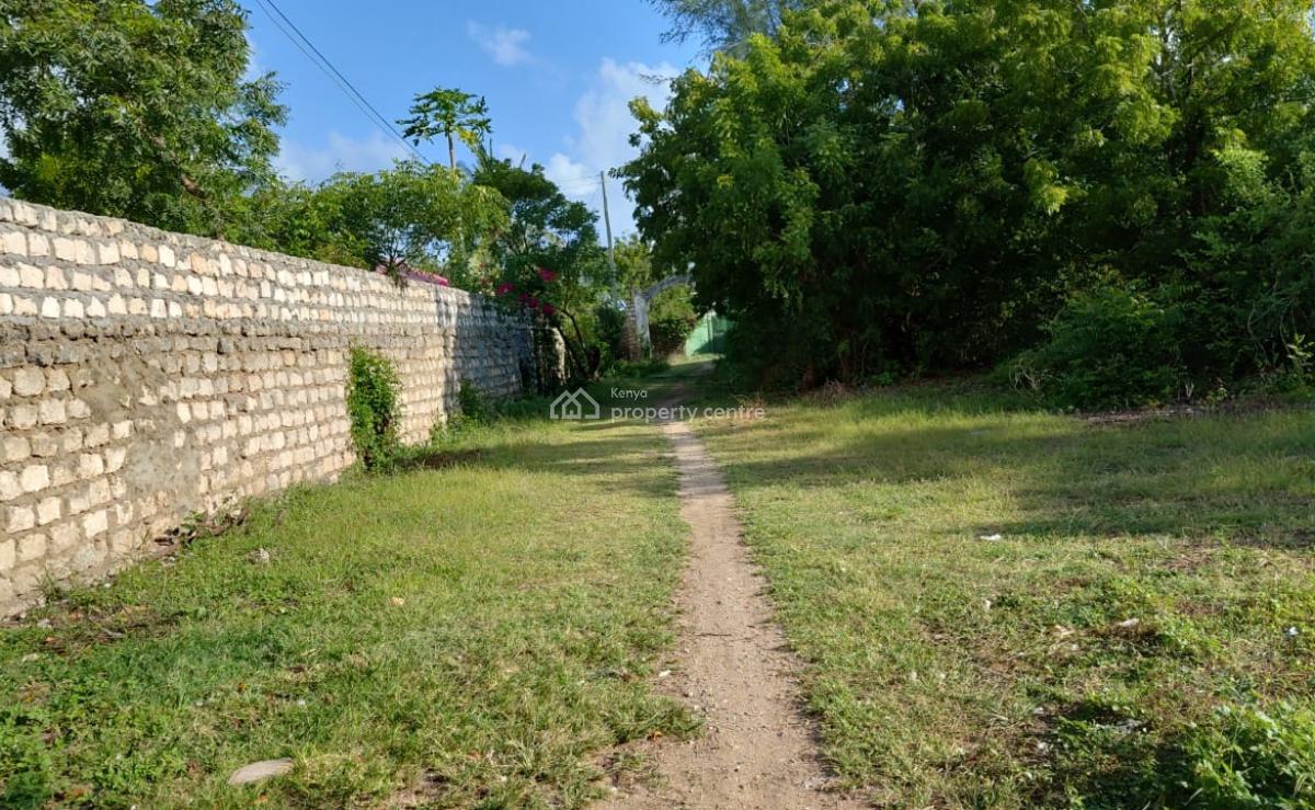 Luxury 1.25-acre Plot for Watamu,offered at Kes 15,000,000, Off Turtle Bay Road and Next to 2livu Villas., Watamu, Kilifi, Land for Sale