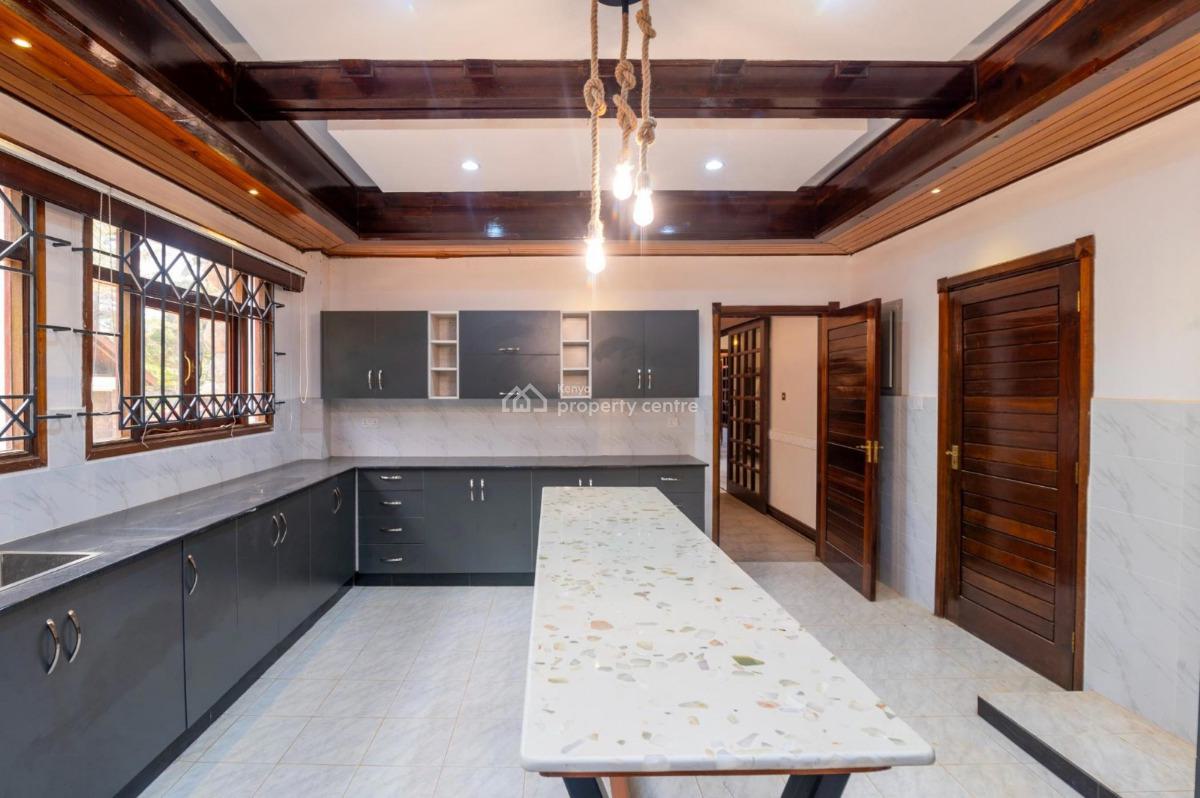 6 Bedroom House, Karen, Karen, Nairobi, Townhouse for Rent