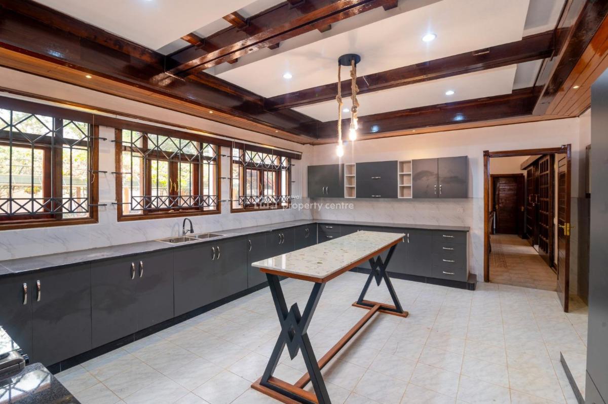 6 Bedroom House, Karen, Karen, Nairobi, Townhouse for Rent