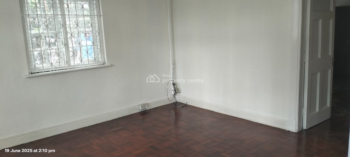 5 Bedroom Commercial Bungalow in Ngara, Muranga Road, Ngara, Nairobi, Office Space for Rent