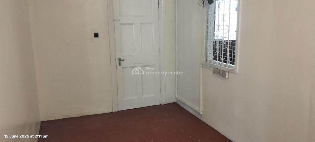 5 Bedroom Commercial Bungalow in Ngara, Muranga Road, Ngara, Nairobi, Office Space for Rent