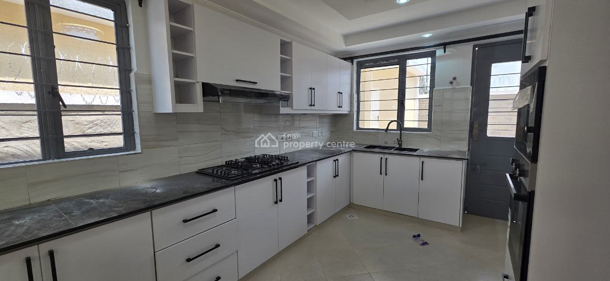 4 Bedroom House with Dsq  at Mugutha, Ruiru, Mugutha, Ruiru, Kiambu, House for Sale